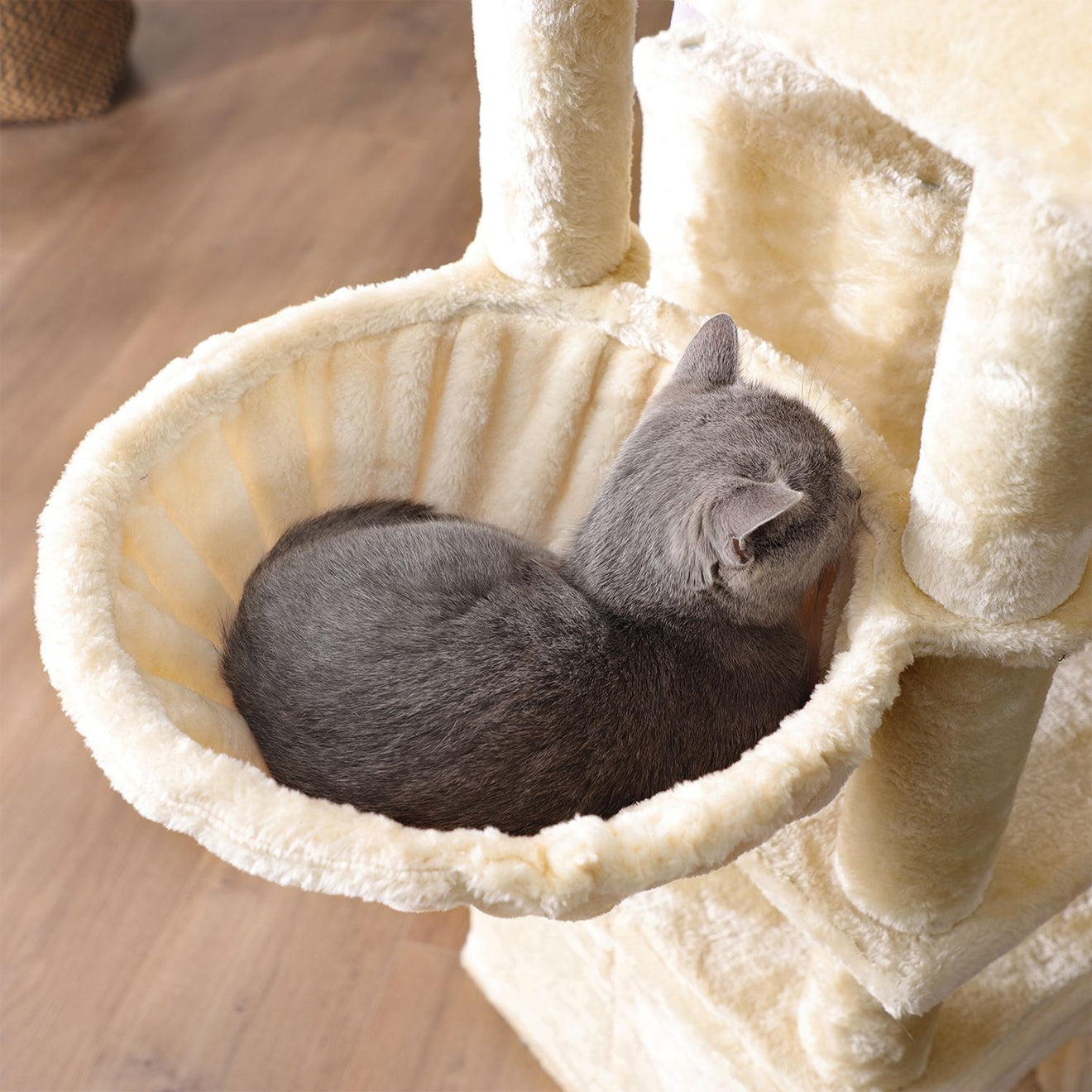 Krabpaal Met 3 Kattenholen - Verstevigde Bodemplaat - Makkelijk Beklimbaar
